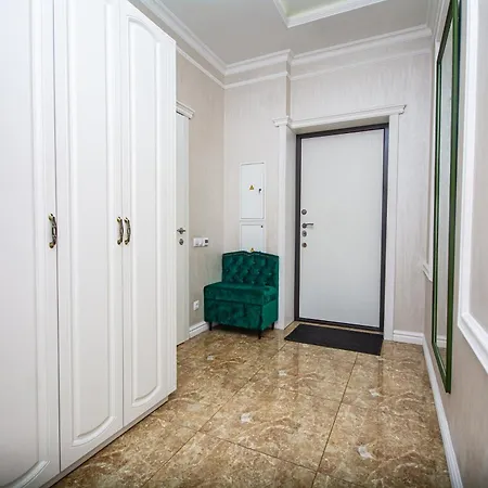 Luxury For Business & Pleasure Royal 1 Kiev